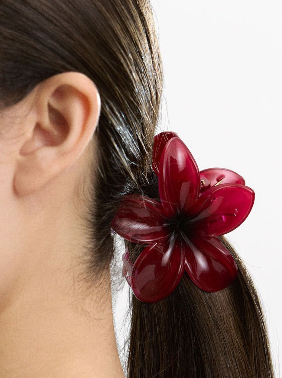 Red Flower Clip